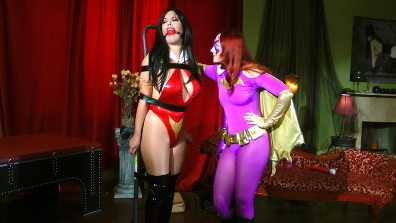 Anastasia Pierce Productions – Batgirl Rises – Crystal Clarck and Angela Sommers