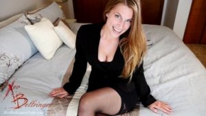 Xev Bellringer - Helping A Horny MILF
