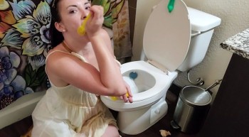 Miss Malorie Switch – The Office Urinal